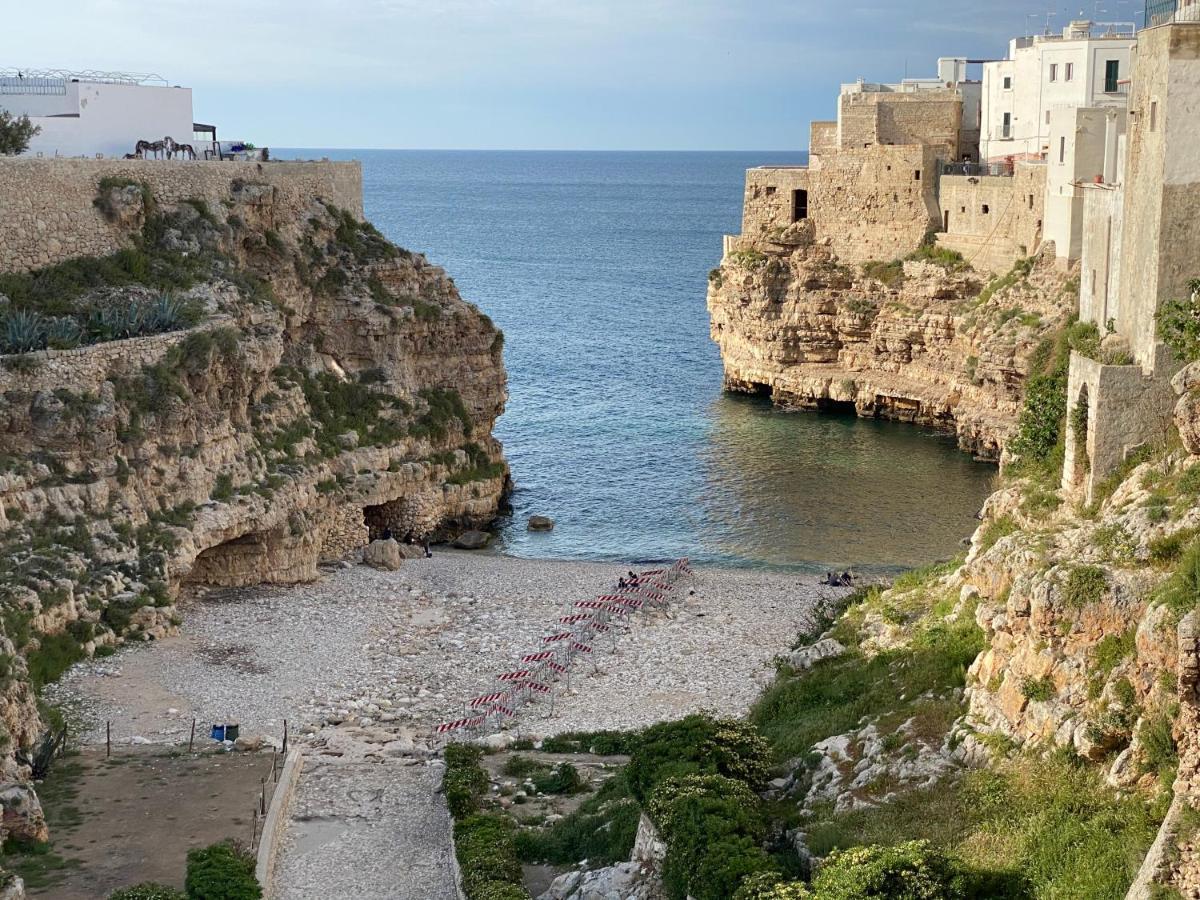 B&B Suite Amare Polignano Полиньяно-а-Маре Экстерьер фото